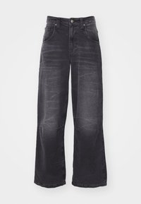 Czarne dżinsy o szerokich nogawkach, wykonane z denimu, wyposażone w wysoki stan, dwie przednie kieszenie oraz widoczne przetarcia wzdłuż nogawek dla dodatkowej tekstury.