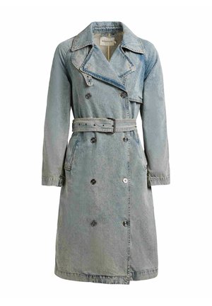 Hele sinine denimmantel laiade kraede, kahekordsete nööpide, vöö ja küljetaskutega.