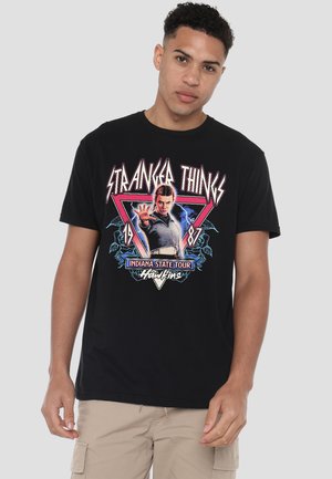 STRANGER THINGS  ELEVEN 87 TOUR FRONT BACK - Print T-shirt - black