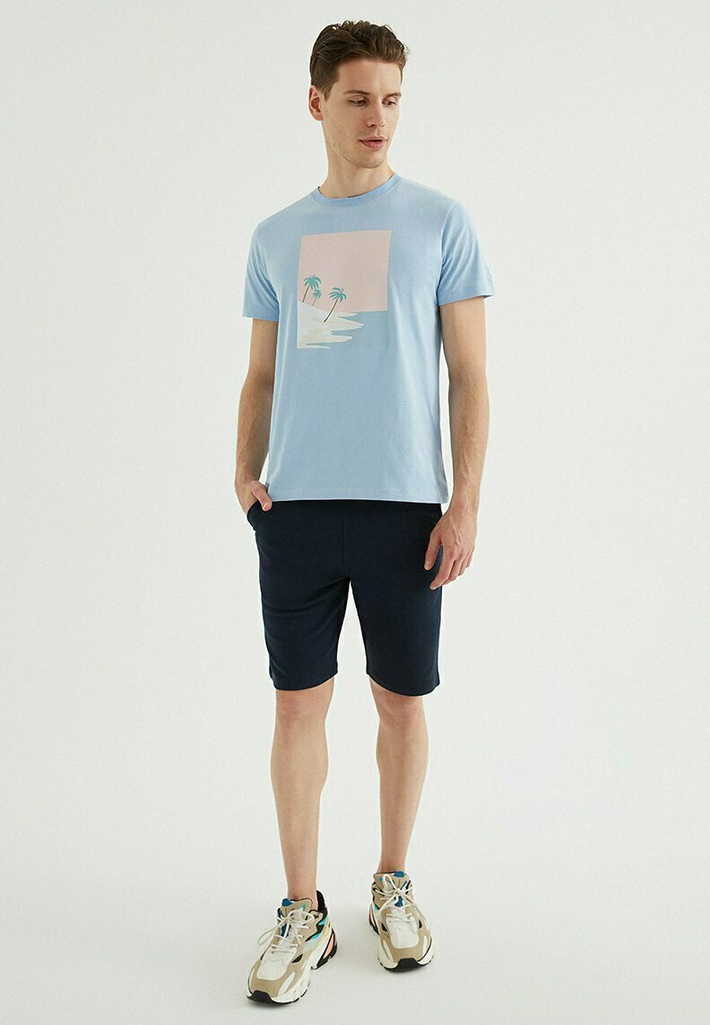 Herren Trainingsanzüge | WESTMARK LONDON Jogginghose total eclipse/dunkelblau - JW27404 Herren Trainingsanzüge | WESTMARK LONDON Jogginghose total eclipse/dunkelblau - JW27404
