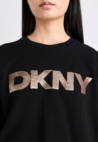 DKNY SEQUIN LOGO - Sweatshirt - black/light gold