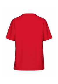 Rød kortærmet T-shirt lavet af glat stof med rund halsudskæring; har et simpelt, ensartet design uden yderligere detaljer eller mønstre.