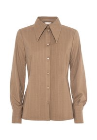 Camicia marrone con bottoni, colletto ampio e maniche lunghe. Presenta leggere righe verticali e polsini arrotondati, realizzata in un tessuto liscio.