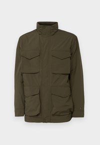 PACKABLE FIELD JACKET - Viegla jaka - army green