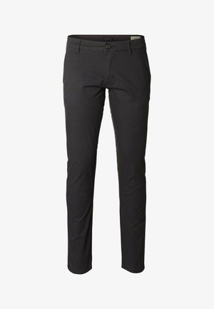 Schwarze Slim-Fit-Hosen mit einer glatten Stoffoberfläche, ausgestattet mit einem Frontknopfverschluss und klassischen Taschen. Keine sichtbaren Muster oder Akzente.
