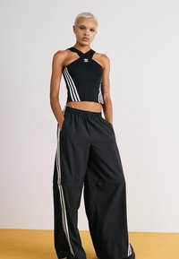 adidas Originals ZIP OFF - Treniņtērpa apakšdaļas - black
