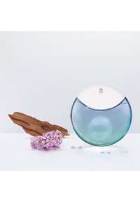Issey Miyake A DROP D`ISSEY EAU DE PARFUM FRAÎCHE - Eau de Parfum
