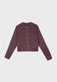 Cardigan bordeaux foncé en laine tricotée, avec un col rond et sept boutons métalliques sur le devant. Manches longues, coupe courte.