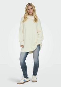 ONLY Maglione - cloud dancer