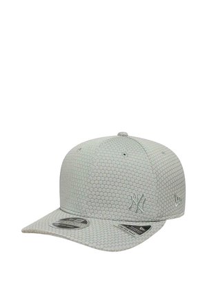 New Era, NEW YORK YANKEES FLAWLESS MESH 9SEVENTY CAP NEW ERA GRAU - Cap - grau
