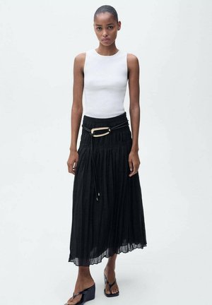 HIMALAYA - Pleated skirt - black