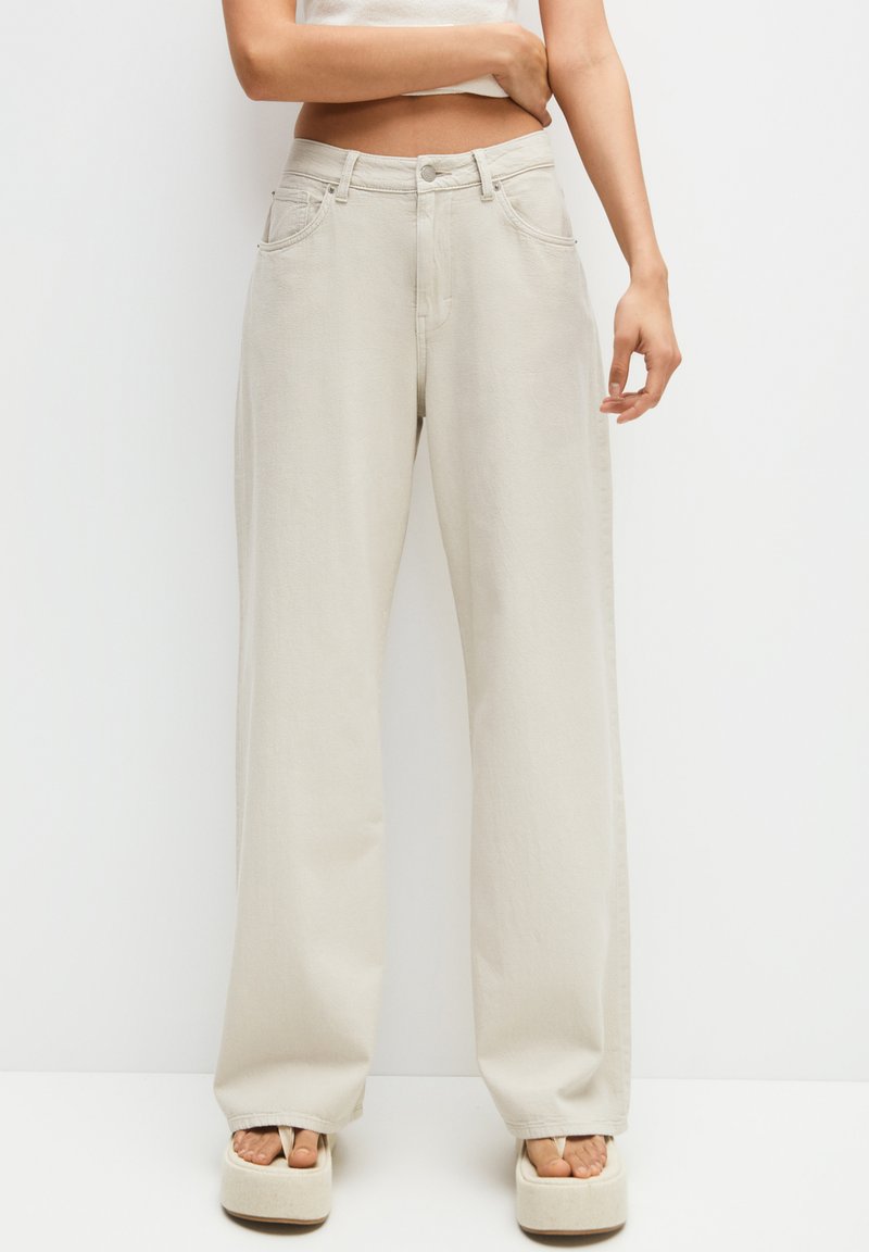 PULL&BEAR FLOWING WIDELEG Jean flare taupe ZALANDO.BE