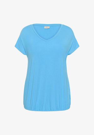 Lyseblå kortærmet bluse med V-hals og elastisk kant, lavet af blødt stof, vist på en hvid baggrund.