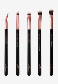 Set med fem sminkborstar med svarta handtag och roséguld ferruler. Inkluderar olika borstar: vinklad eyeliner, suddare, mjuk blandningsborste, liten globborste och skuggningsborste.