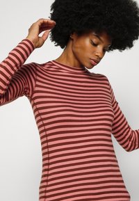 Marc O'Polo DENIM LONGSLEEVE ROUNDNECK - Camisola de manga comprida - raw clay