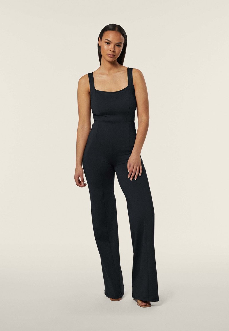 Freddy WIDE LEG IN ALTAMENTE TRASPIRANTE - Housut - black