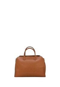 Borsone in cuoio marrone chiaro con texture liscia, forma arrotondata e doppi manici superiori. Presenta una chiusura con zip e un design minimalista.