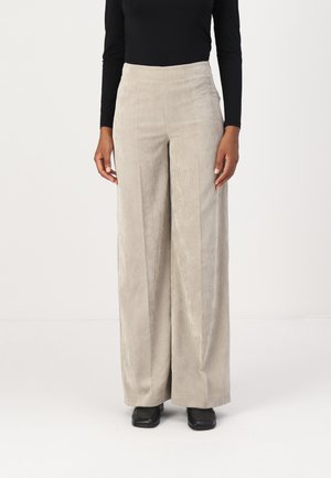 BEFORE - Pantaloni - brown