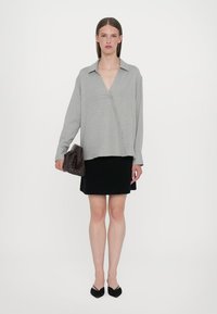 CLOSED ASYMMETRIC SHIRT - Paitapusero - light grey