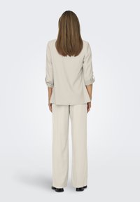 ONLY ONLARIS LIFE 3/4 LOOSE - Kratka jakna - birch
