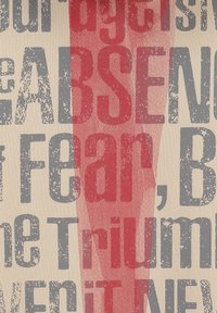 Tela de lona con un fondo beige que presenta un gran texto en negrita en gris y rojo. Las letras están desgastadas, lo que añade textura al diseño.