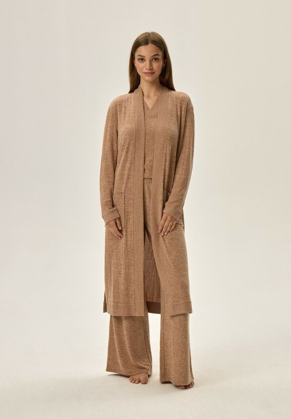 FUDGE - Bademantel - Beige