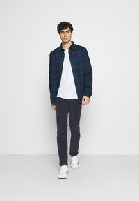 Pier One Marškiniai - dark blue/teal
