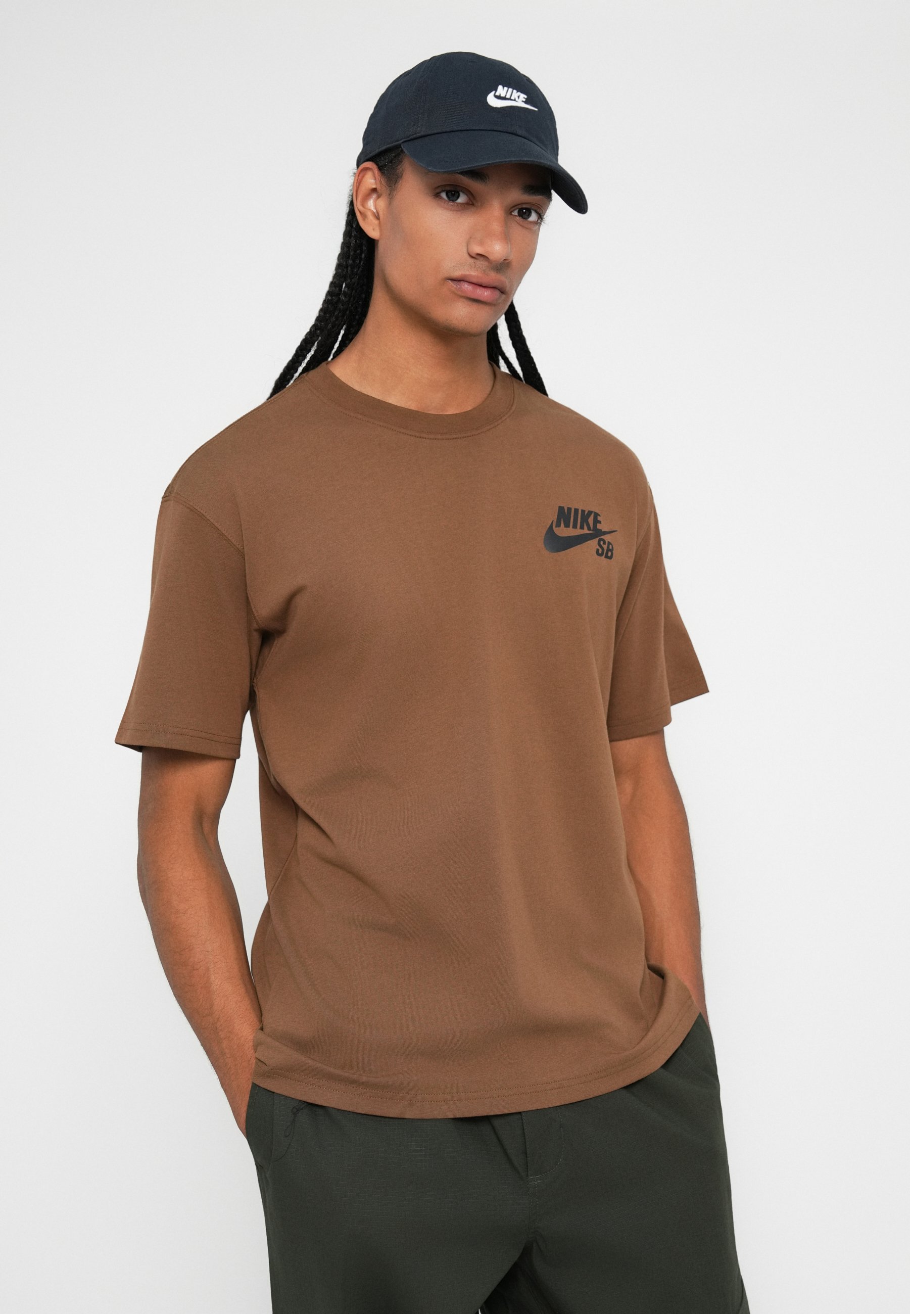 brown nike tee