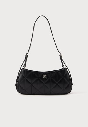 QUILTED SMALL SHOULDER BAG - Håndveske - black