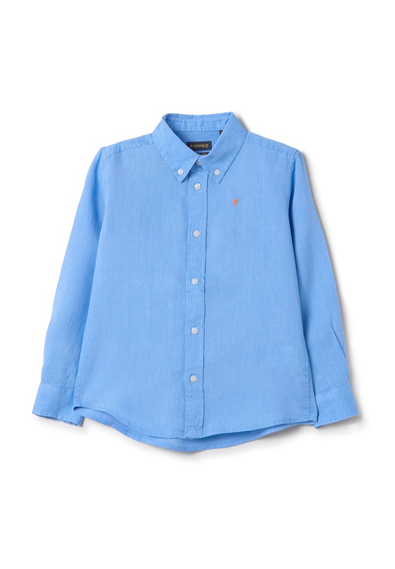 Camisa de botones azul claro, hecha de una tela texturizada, que presenta un pequeño logo bordado de la "P" en el pecho y un diseño de cuello clásico.