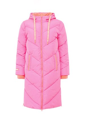 Langer, pinkfarbener Daunenmantel mit Chevron-Steppnähten, Kapuze, Frontreißverschluss und orangefarbenen Akzenten an den Bündchen und Kordeln. Verfügt über zwei seitliche Taschen.
