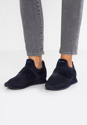 Sneakers - dark blue