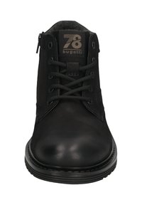 Schwarze Lederstiefeletten mit glatter Oberfläche, Schnürdesign und seitlichem Reißverschluss. Mit einem strukturierten Einsatz und einer dicken Gummisohle.