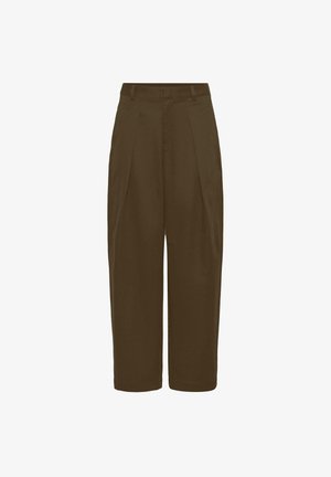 Khaki cropped trousers with a high waist, featuring front pleats and a smooth texture. Straight cut, no visible hardware or pockets.