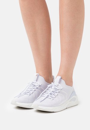 Sneakers laag - lilac