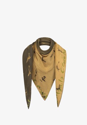 Foulard in seta di forma triangolare con tonalità terrose di marrone e giallo. Presenta un design di uccello e testo verde su un lato.