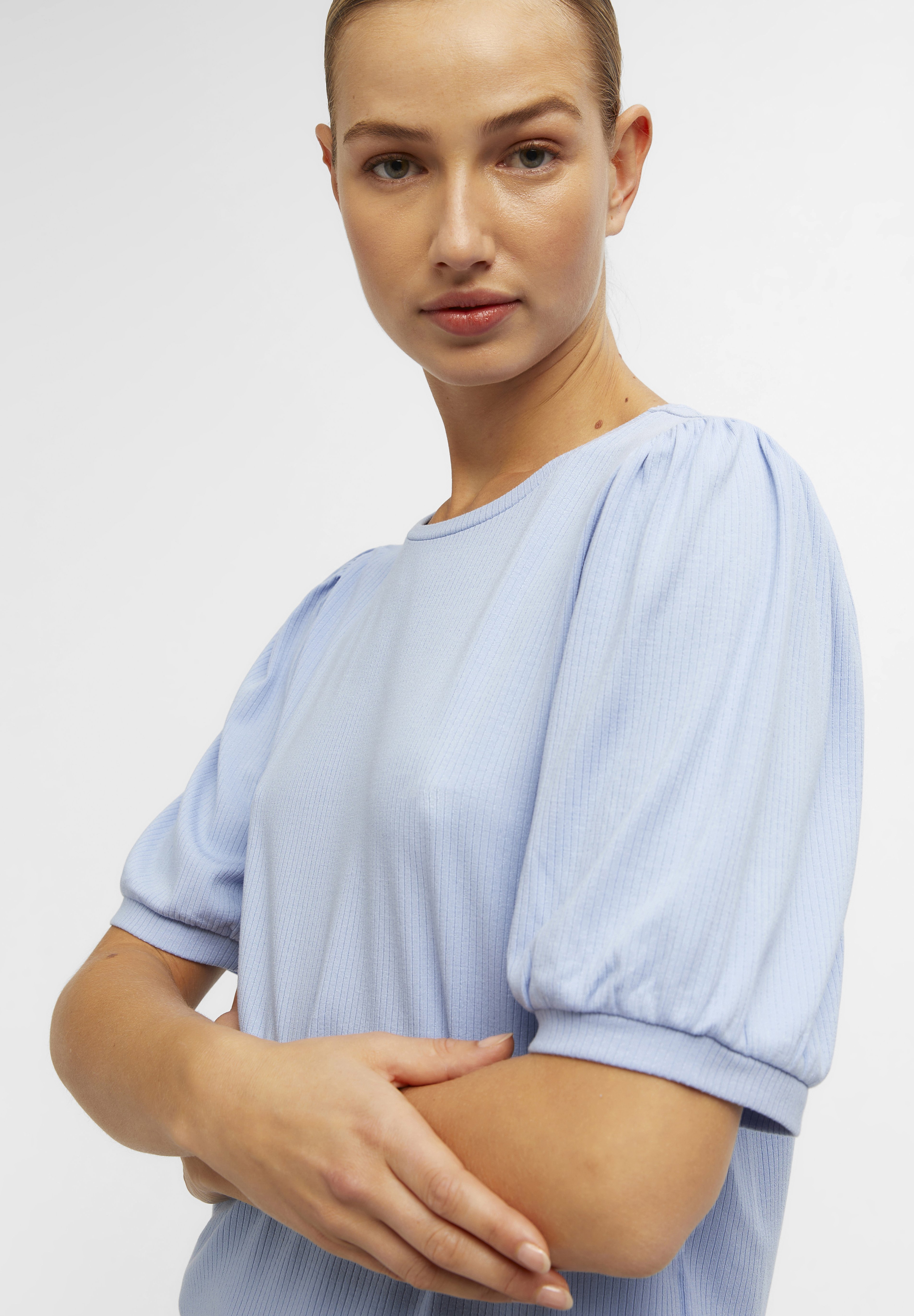 Name It Maglietta Bambino Nmmkabille: La Basic In Cotone Bio Con Comoda Chiusura A Bottone