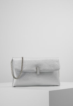 Clutches - gold-coloured