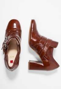 Högl High heeled ankle boots - brown
