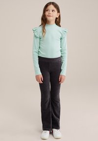 WE Fashion GERIBD MET RUCHES - Top dugih rukava - blue