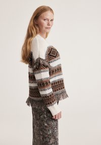 Odd Molly ANN - Svetr - light chalk