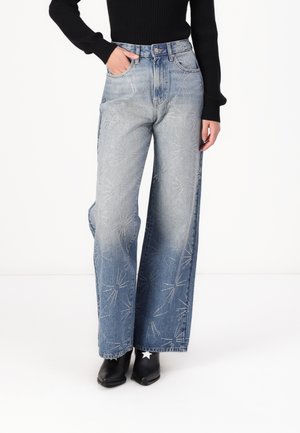 ONLHOPE WIDE - Wide Leg - medium blue denim