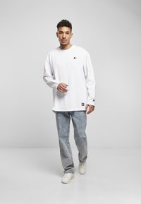 Starter ESSENTIAL  - Langærmet T-shirt - white