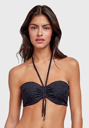 - Góra od bikini