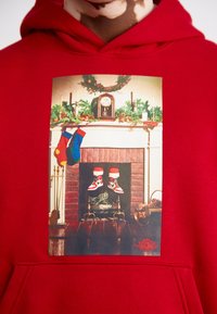 Jordan CHIMNEY  - Felpa con cappuccio - gym red