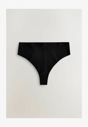 Zwarte stringonderbroek gemaakt van gladde stof, met een lage tailleband en naadloze zijkanten voor minimale zichtbaarheid onder kleding.