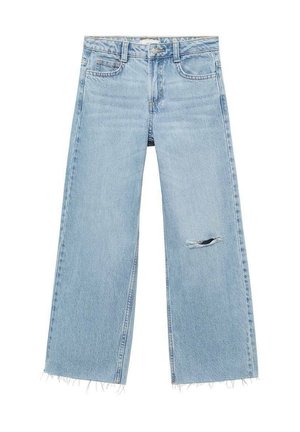 Lyseblå jeans med vide ben, en lille flænge på højre lår og frynsede kanter forneden.