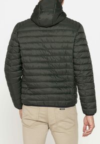 Carrera Jeans 408_1417X_899 - Giacca da mezza stagione - verde scuro