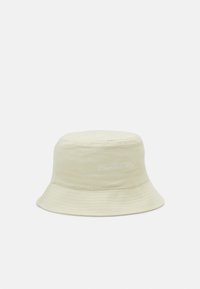 Hat Green CC CAG2532419 main image 1