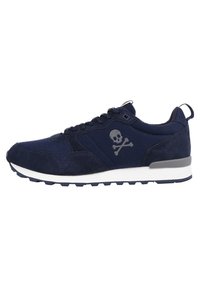 Marineblauwe sneakers van suede en mesh, met een doodskop en gekruiste botten ontwerp, een witte zool en gestructureerde veters.